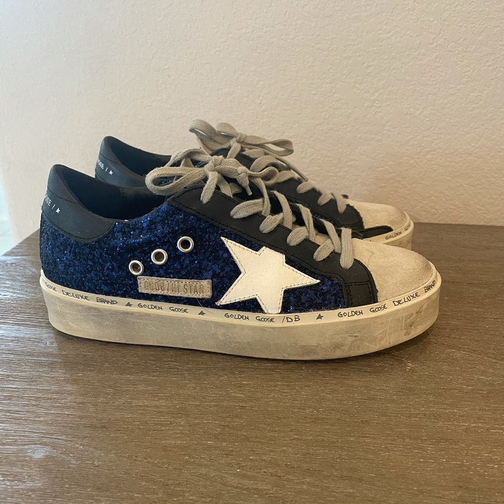 Navy Golden Goose platform sneaker in size 37